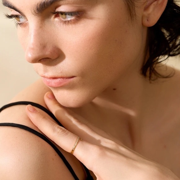 NEW Gold or Silver CZ Adjustable Twist Ring - Picture 6 of 14